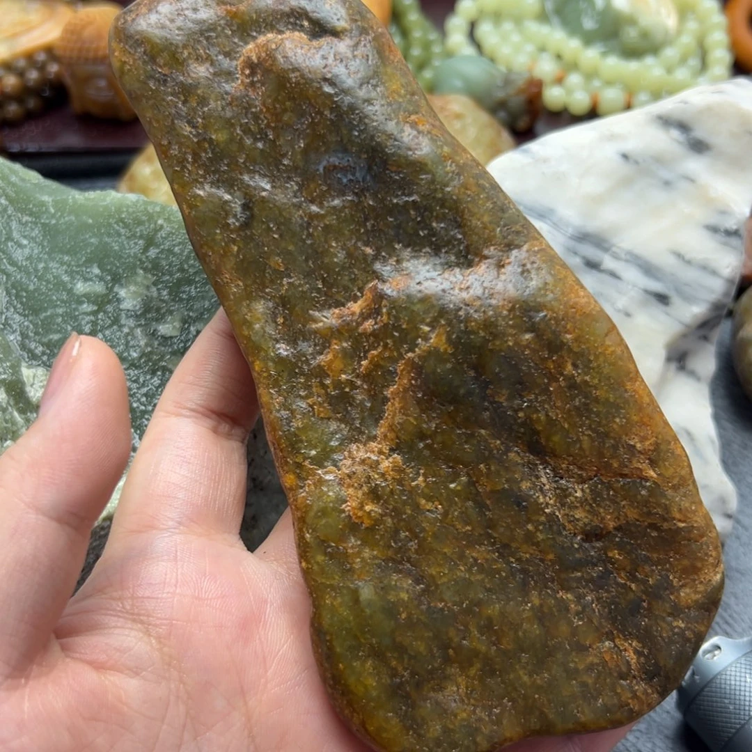 和田玉未镶嵌珠宝奇石