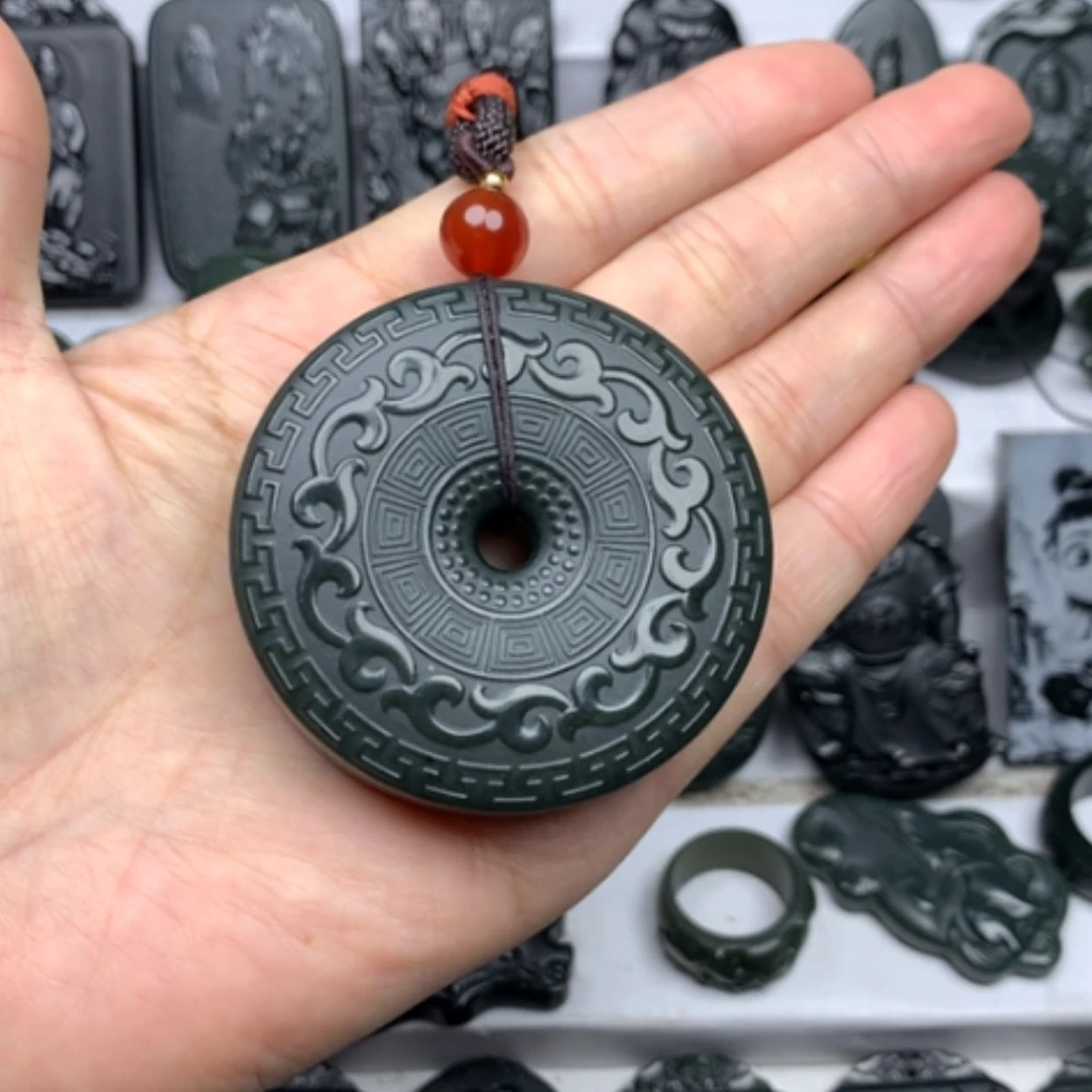 【闪购商品】和田玉未镶嵌颈饰北****度双面雕刻