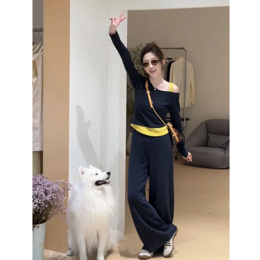 2025年秋季新款温柔风穿搭露肩修身长袖上衣百搭休闲裤两件套