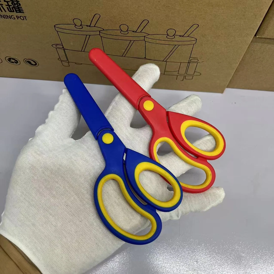 家用小剪刀左手剪刀左撇子剪刀厨房剪刀可爱大号裁剪