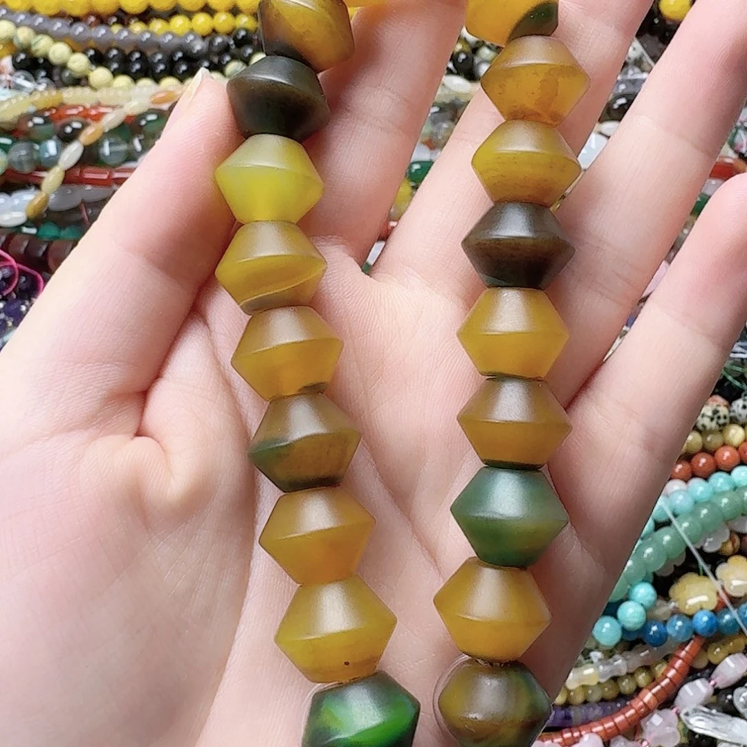 未镶嵌玛瑙/玉髓珠宝半成品黄绿玛飞碟20颗