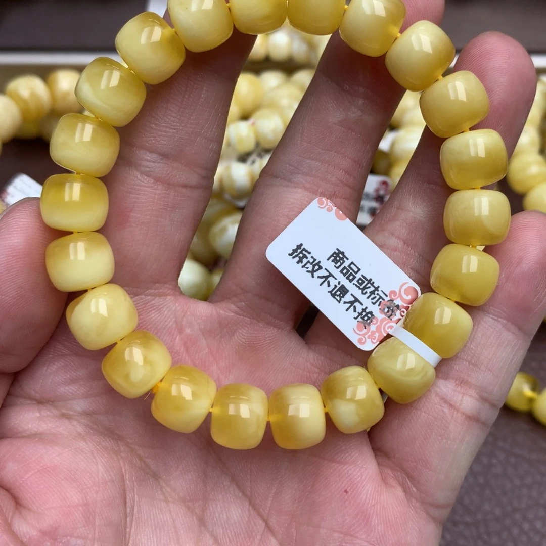 琥珀未镶嵌珠宝奇石10