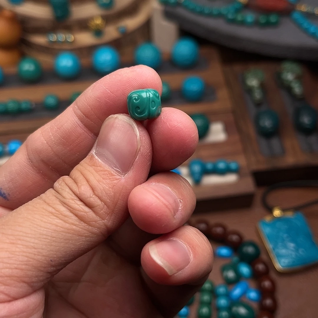 绿松石合金珠宝奇石