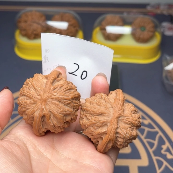 文玩核桃把件44磨盘