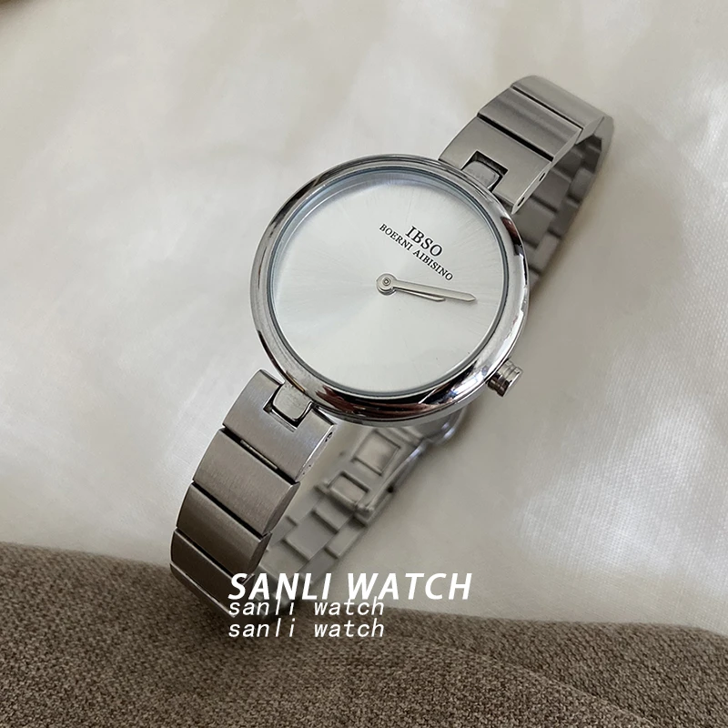 小银表圆形表盘显贵精致轻奢气质时尚细带女士手表190