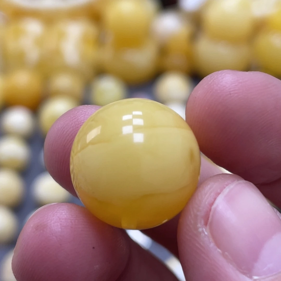 蜜蜡未镶嵌裸石17.6mm