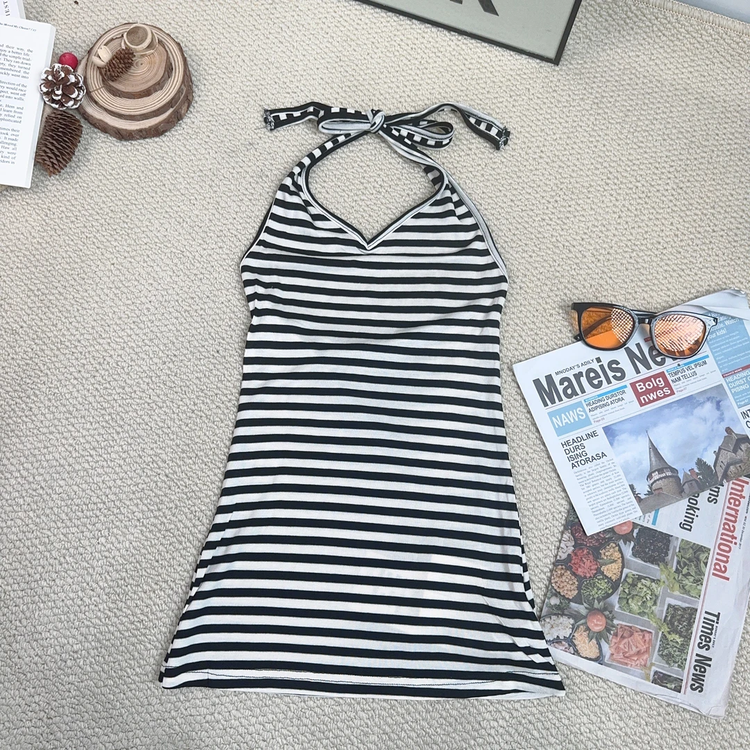 2025春季新款韩版休闲宽松条纹挂脖式吊带背心9459