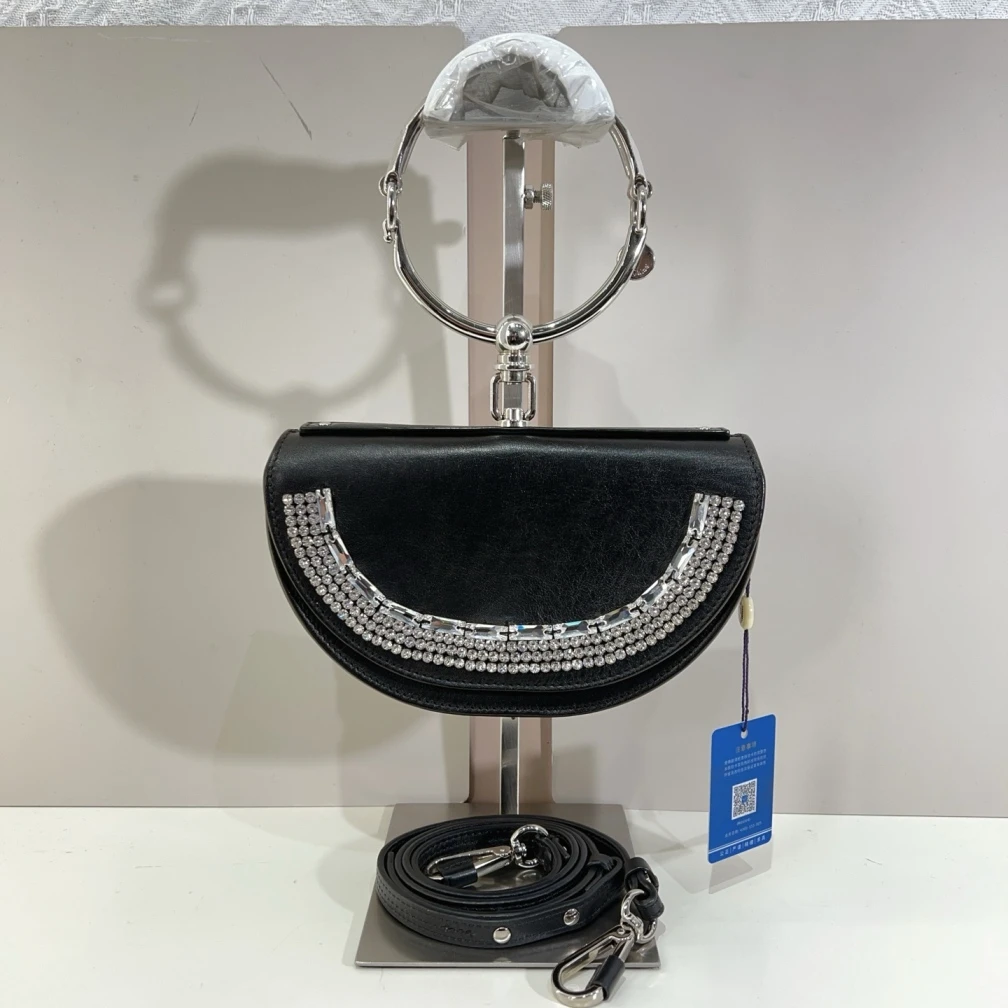 95新 Chloe/蔻依 蔻依半月圆环包a9617