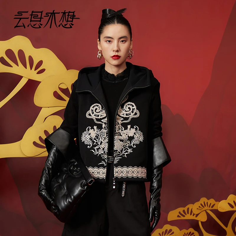 Ysimo-X云思木想 情牵缘梦 裁片绣摇绳绣蕾丝连帽无袖马甲12487