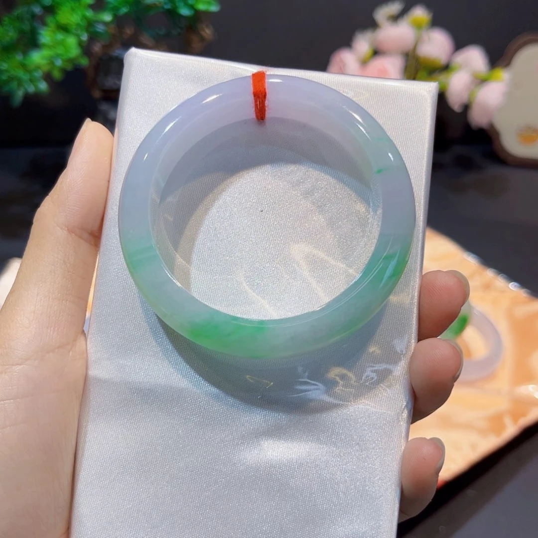 翡翠手镯未镶嵌51