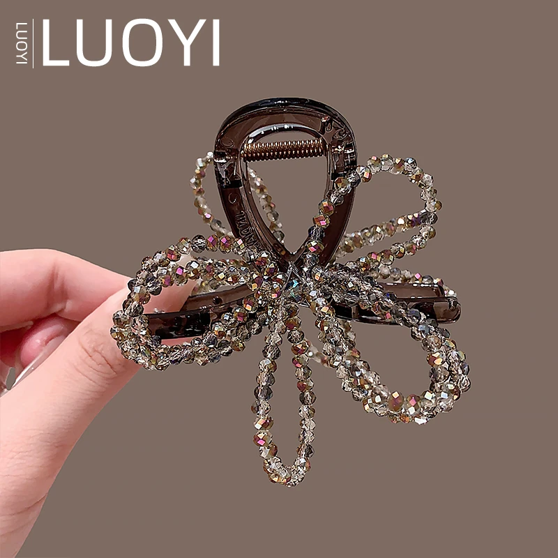 水晶花朵抓夹女高级感2025新款中号鲨鱼夹后脑勺发量少盘发夹发卡