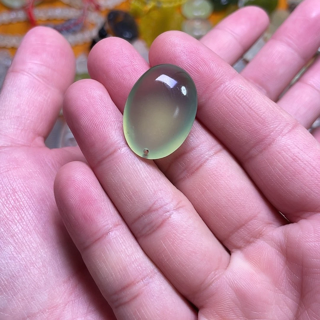 蛇纹石玉耳坠未镶嵌Y***吖