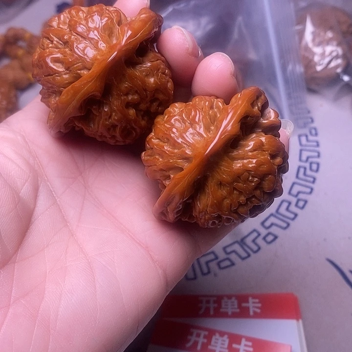 文玩核桃吊坠官帽