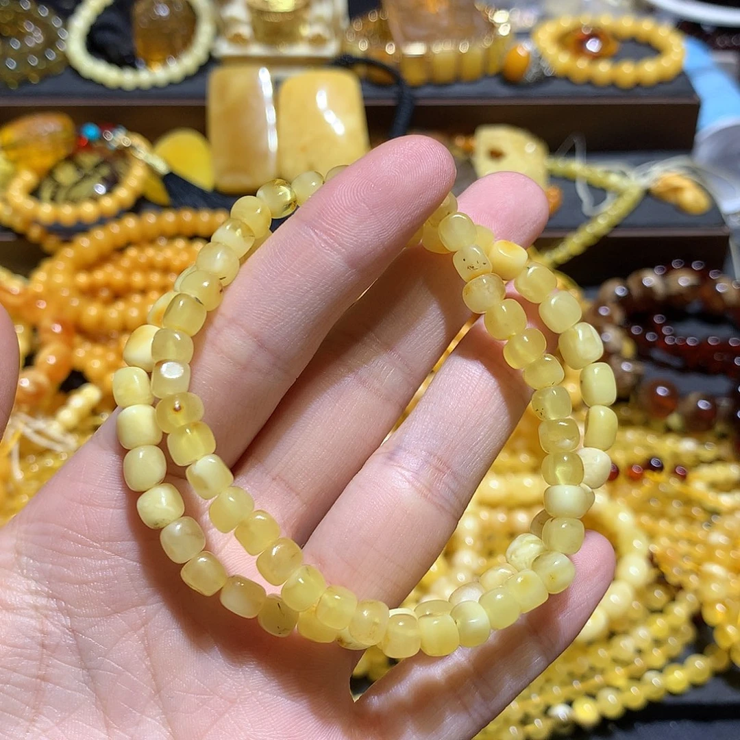未镶嵌琥珀珠宝奇石多样性发其一