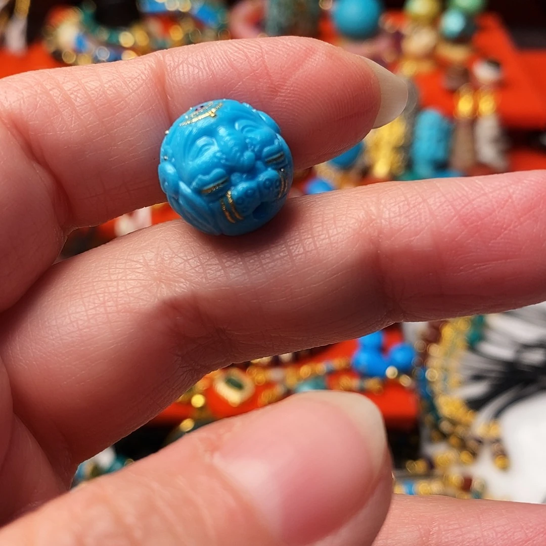 李***笼绿松石18K金镶嵌配饰