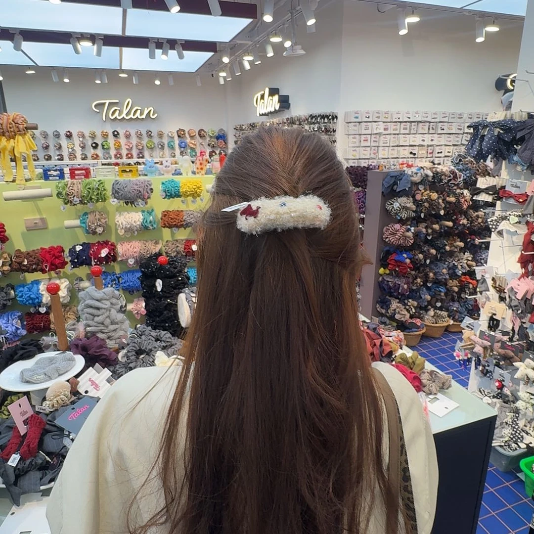 白。 小马哦哦哦哦哦哦哦哦