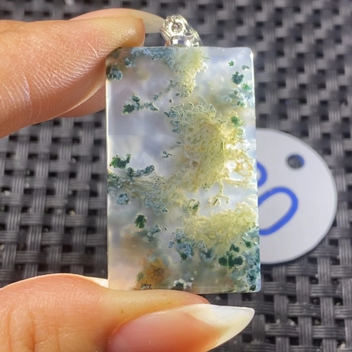 未镶嵌颈饰玛瑙/玉髓花*