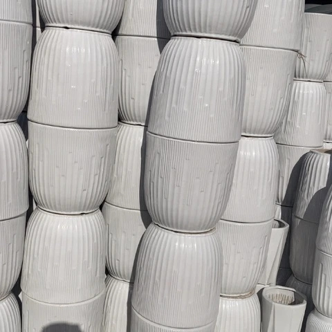 低腰白钢琴特大（2个）多送个接水盘