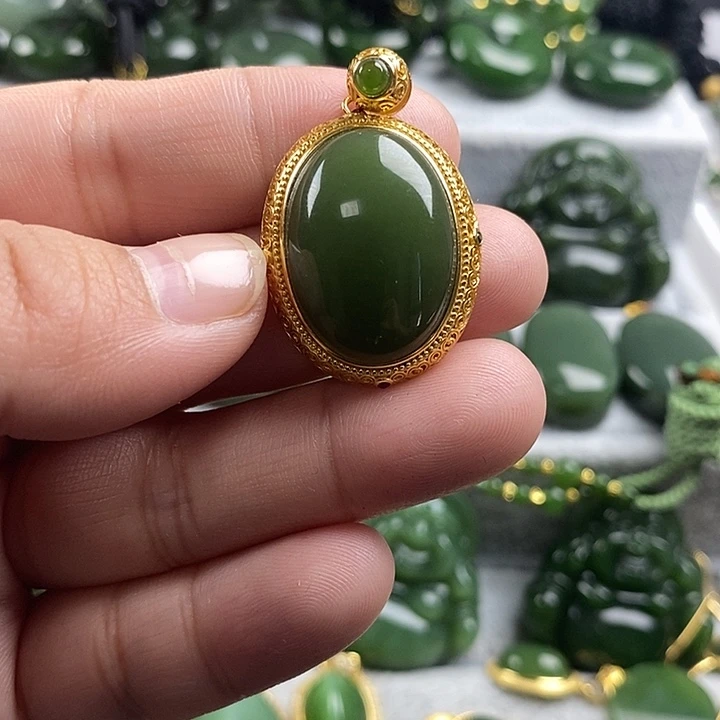 和田玉（碧玉）未镶嵌项链