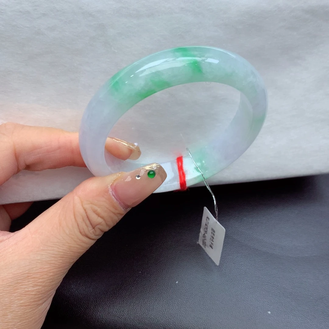 翡翠手镯未镶嵌缅甸翡翠手镯