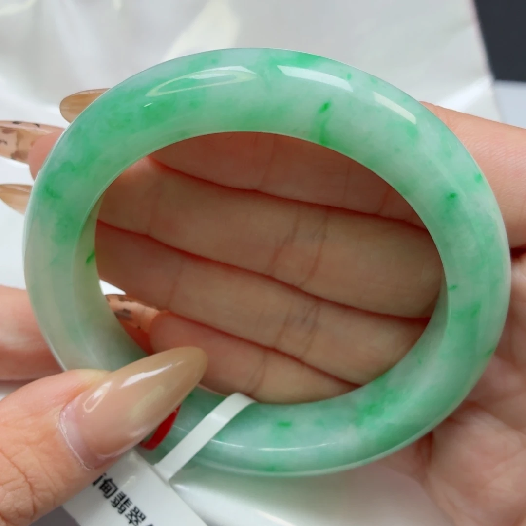 未镶嵌手镯翡翠16