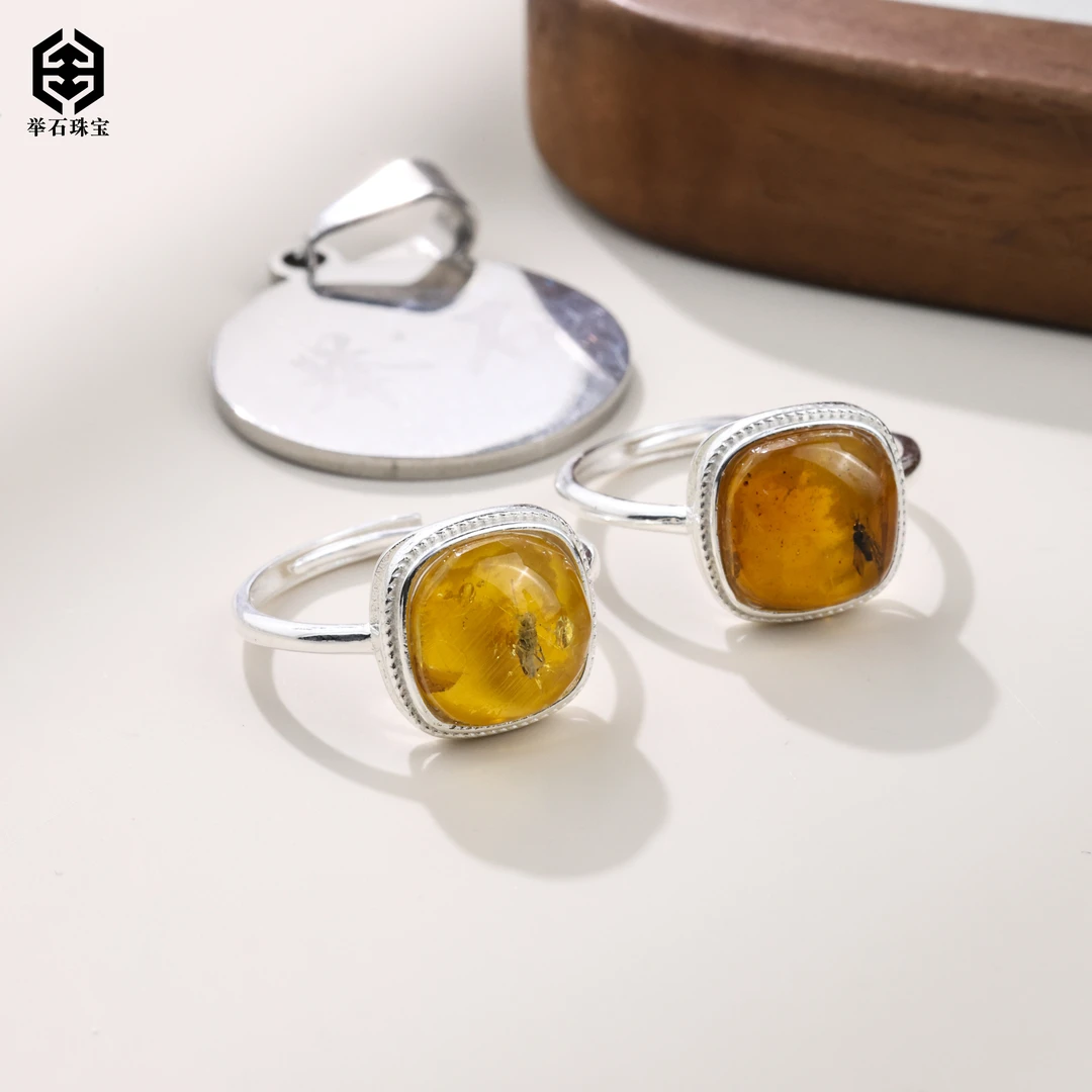 【举石珠宝】T0308-1000-03琥珀戒指（一件/多样性/含镶约10*4mm）Z
