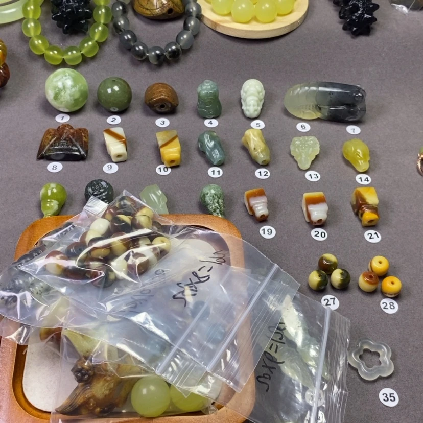 【闪购商品】岫玉未镶嵌吊坠(不含链)y***u