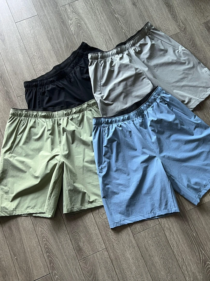 “Lu感神裤”轻薄四面弹皱感弹力防水短裤透气速干四分裤touche