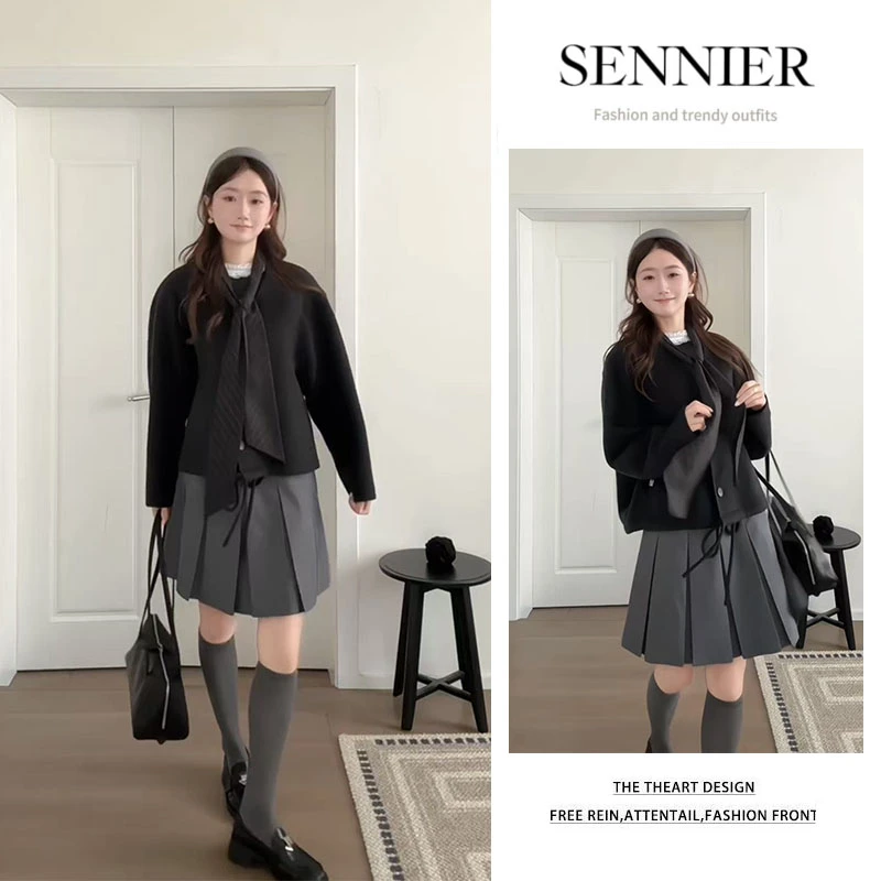 今年流行漂亮套装2025新款宽松纯色长袖上衣显瘦百褶短裙两件套女