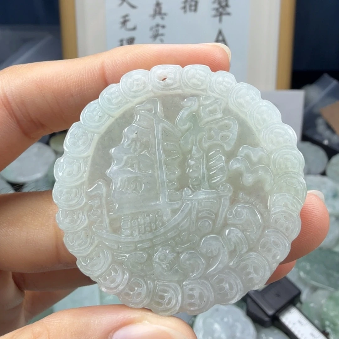 翡翠未镶嵌颈饰翡翠