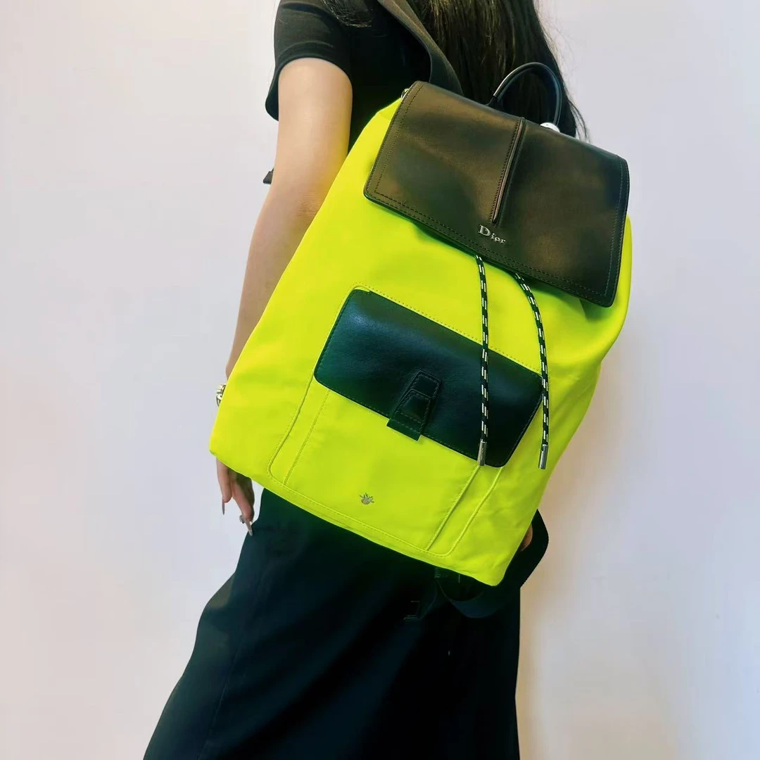 95新 DIOR/迪奥 迪奥绿色双肩包 2506260089