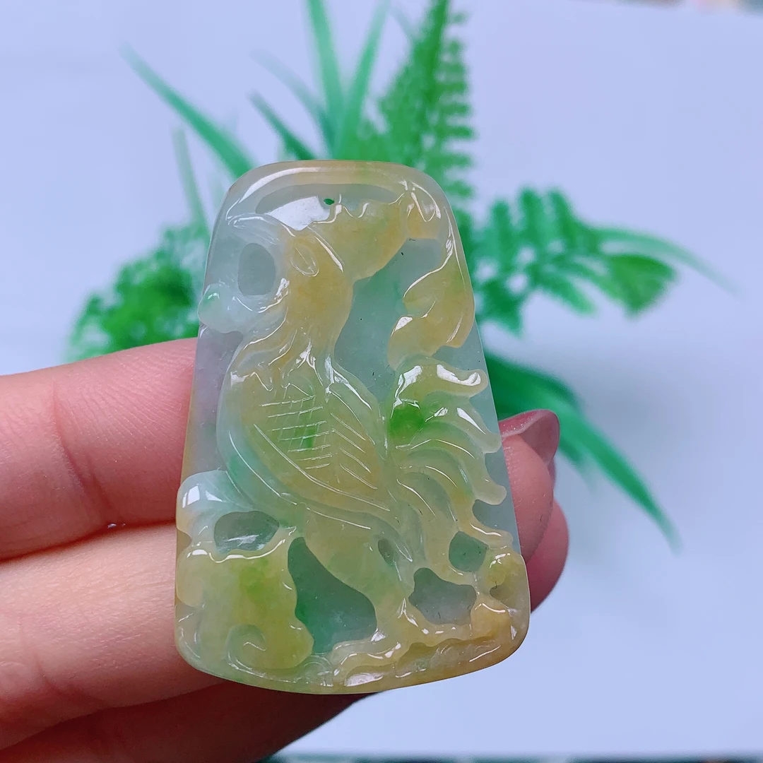 缅甸天然A货翡翠，黄加绿生肖鸡 编号267/211尺寸43.3-28.4-6.3