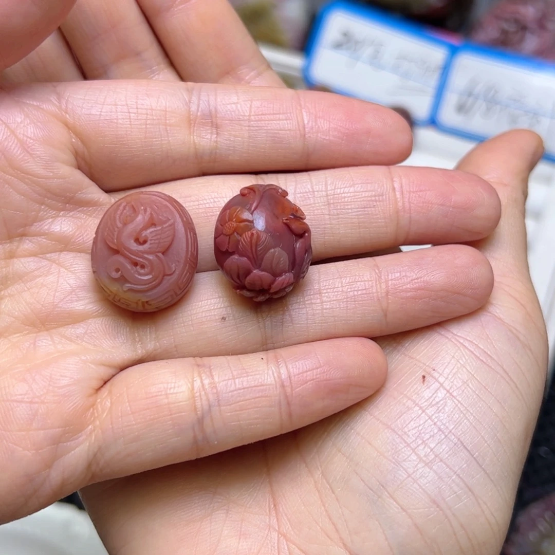 玛瑙/玉髓配件未镶嵌梧**牙