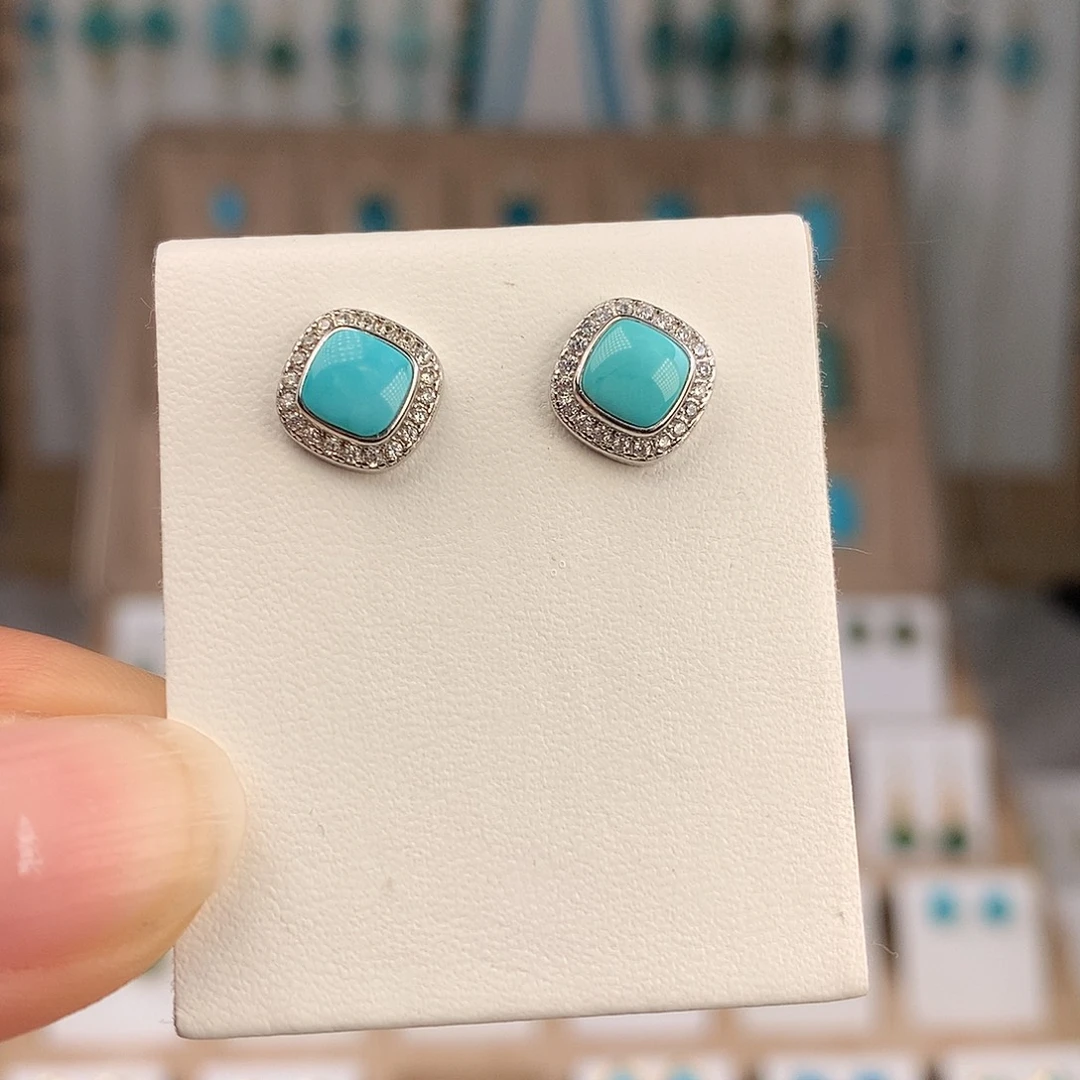 绿松石未镶嵌耳饰