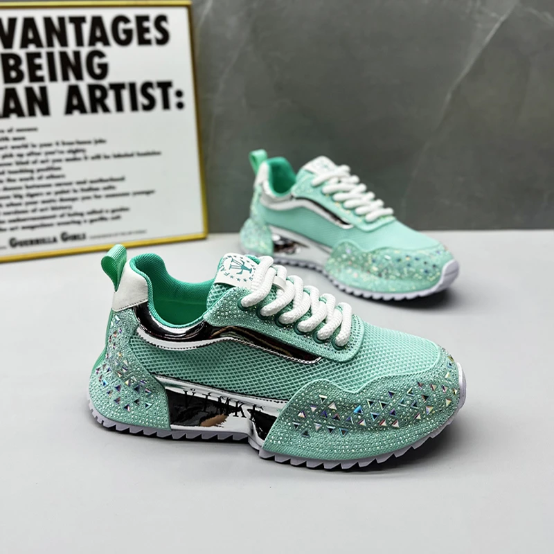 透气运动休闲鞋2025年夏季时尚休闲鞋软底烫钻轻奢防滑舒适潮男鞋