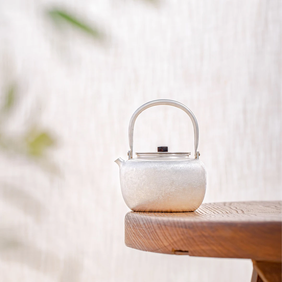 蜂鸟工坊 名匠优选 银把四方木钮拉丝素款提梁银壶  MJYXA3062