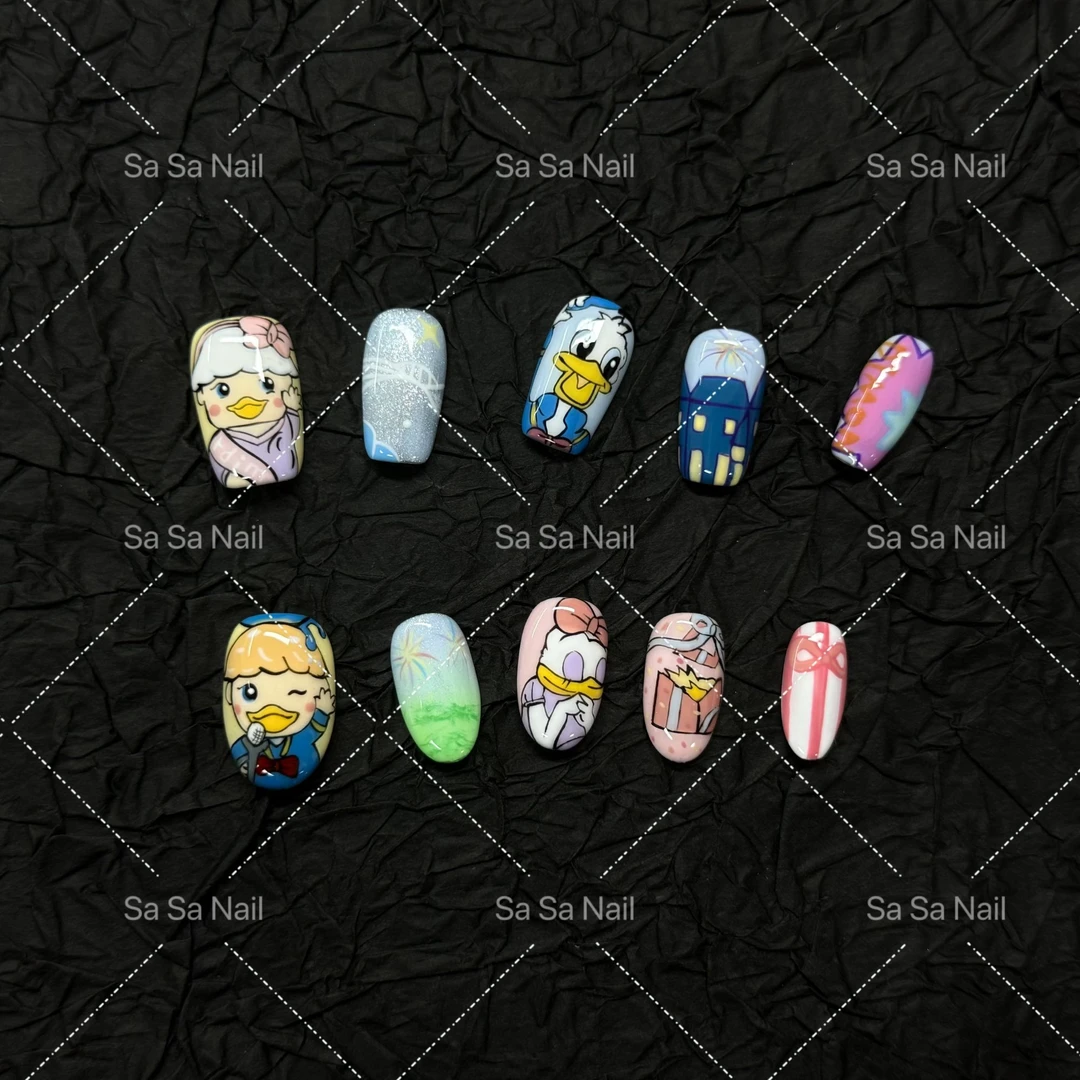 【唐老鸭迪莫】纯手工穿戴甲高级感时尚可爱显白女神高定美甲