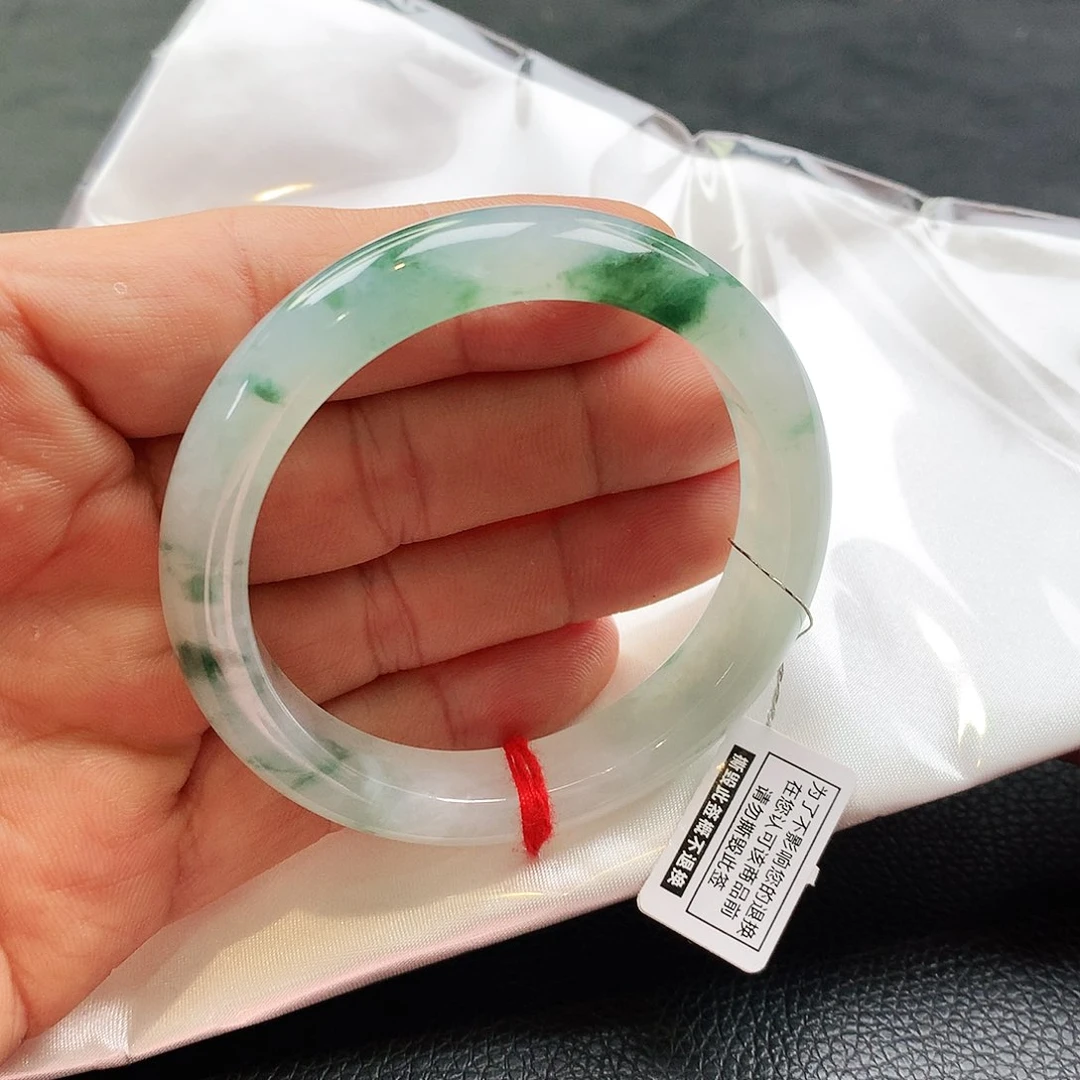 未镶嵌手镯翡翠天然翡翠手镯