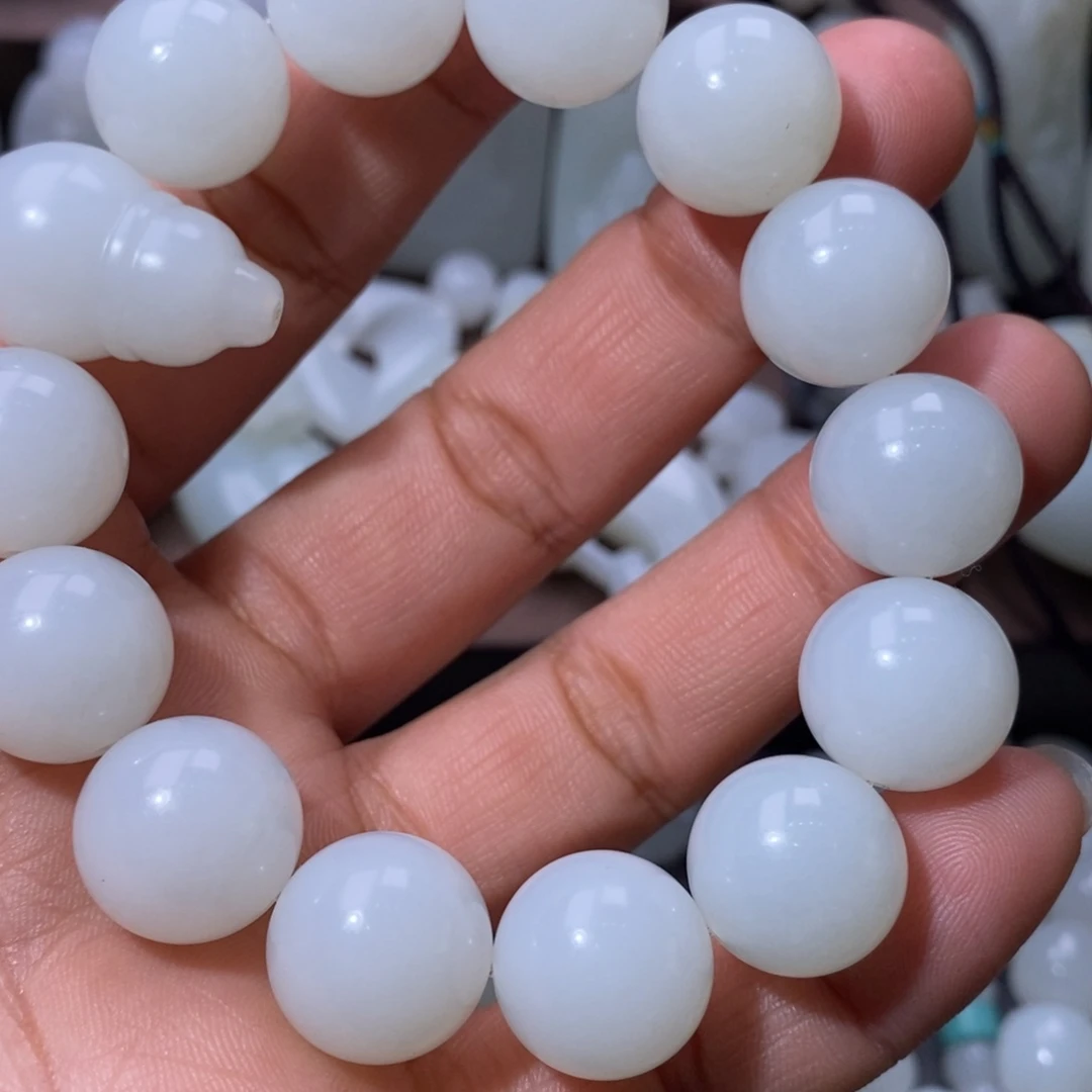 和田玉手链未镶嵌