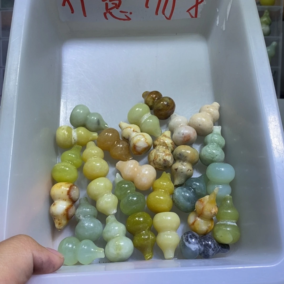 合金蛇纹石玉颈饰142
