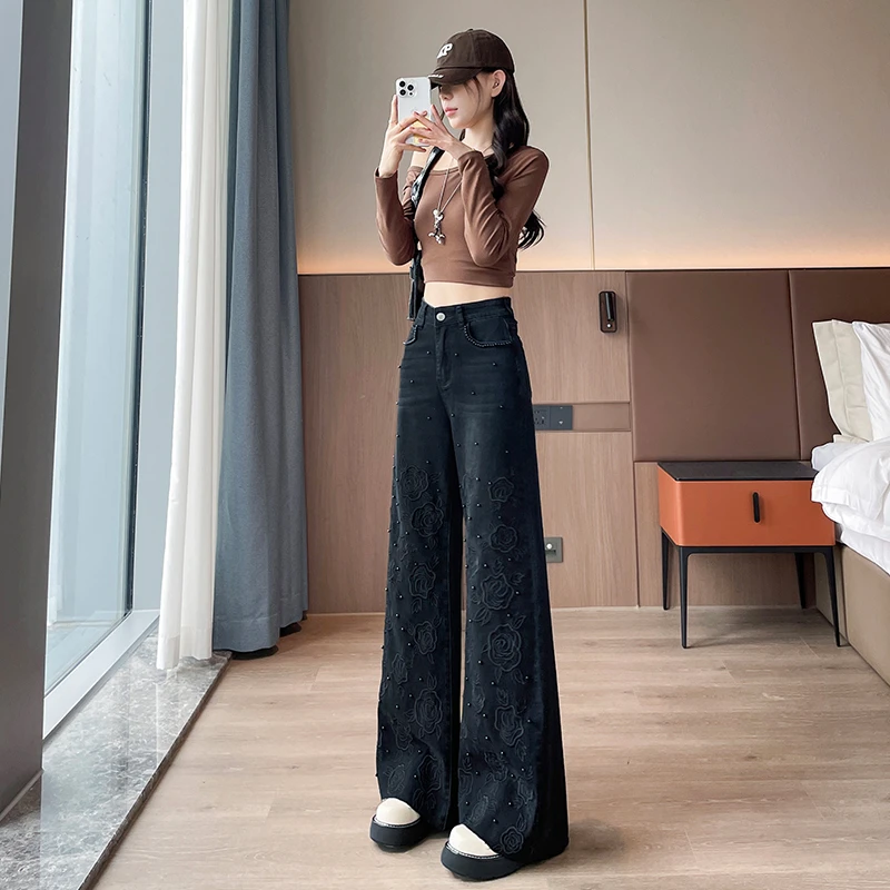 2025秋季新款爆款刺绣女牛仔裤梨形身材直筒裤高腰宽松黑色阔腿裤