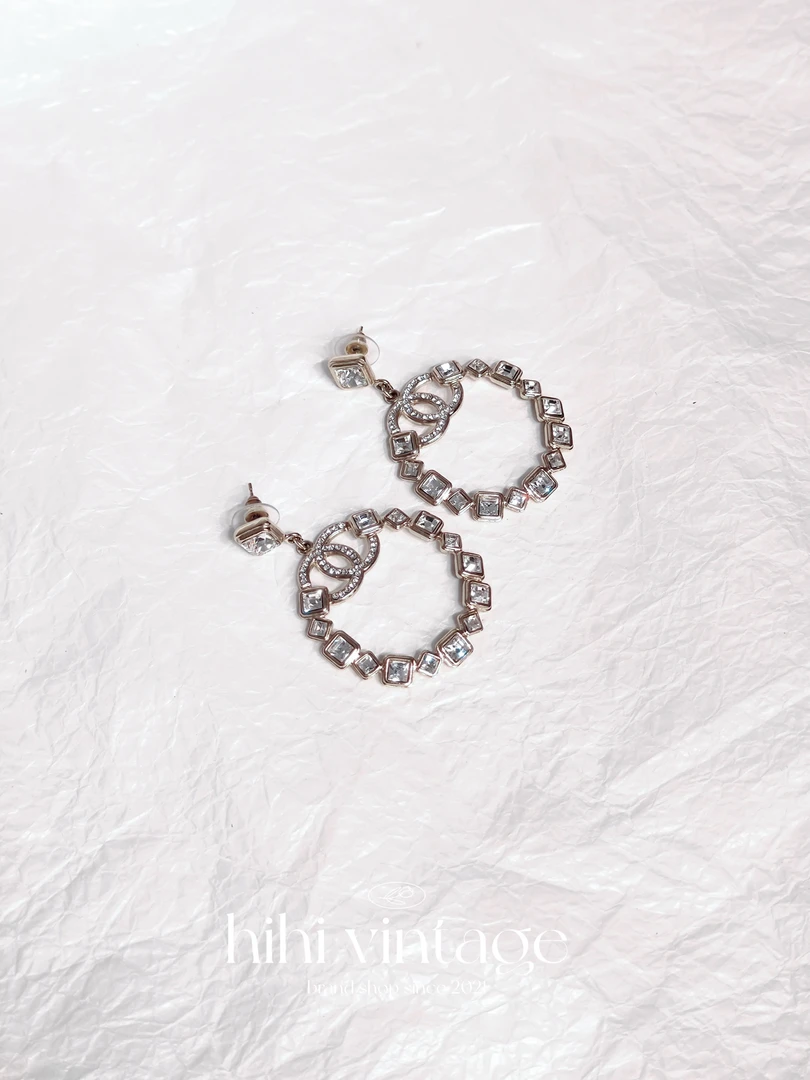 99新 Chanel/香奈儿 Chanel 20B 双C镶钻圆环耳钉/15969522