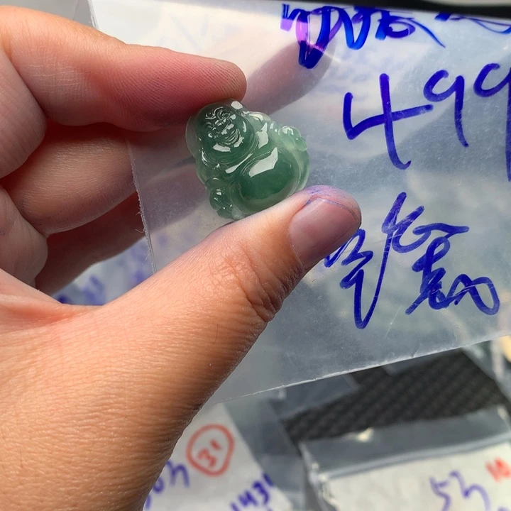 定制翡翠未镶嵌红*六