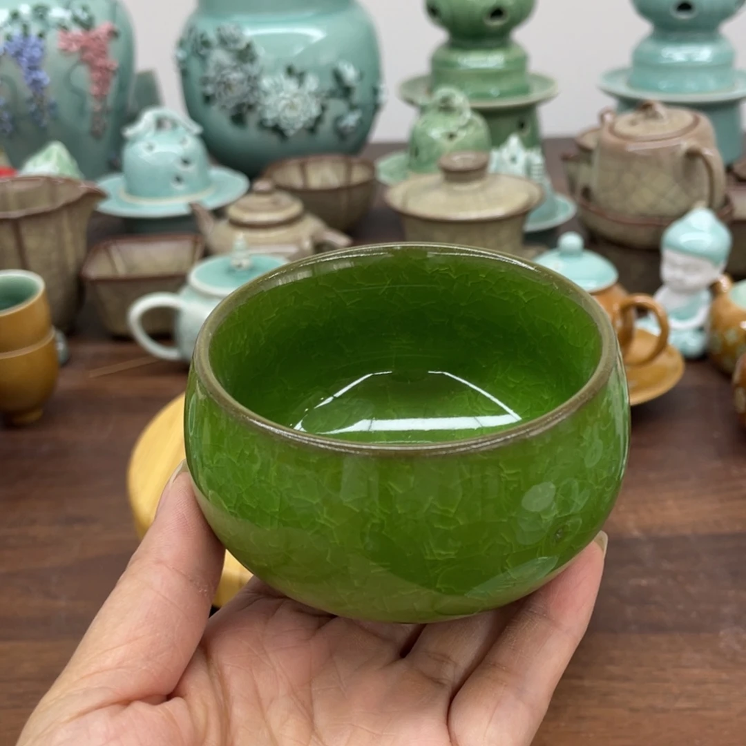 开播微瑕特价青瓷青瓷