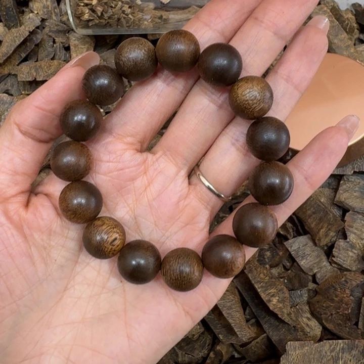 沉香手串禅**佛紫棋沉水一条