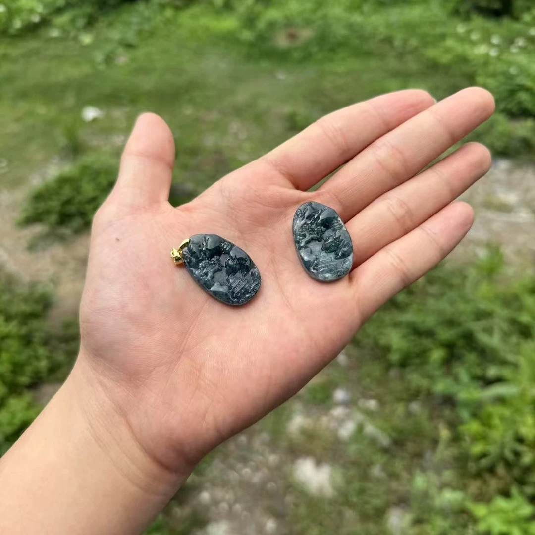 天然A货精美翡翠山水牌吊坠 C395多样性发一0