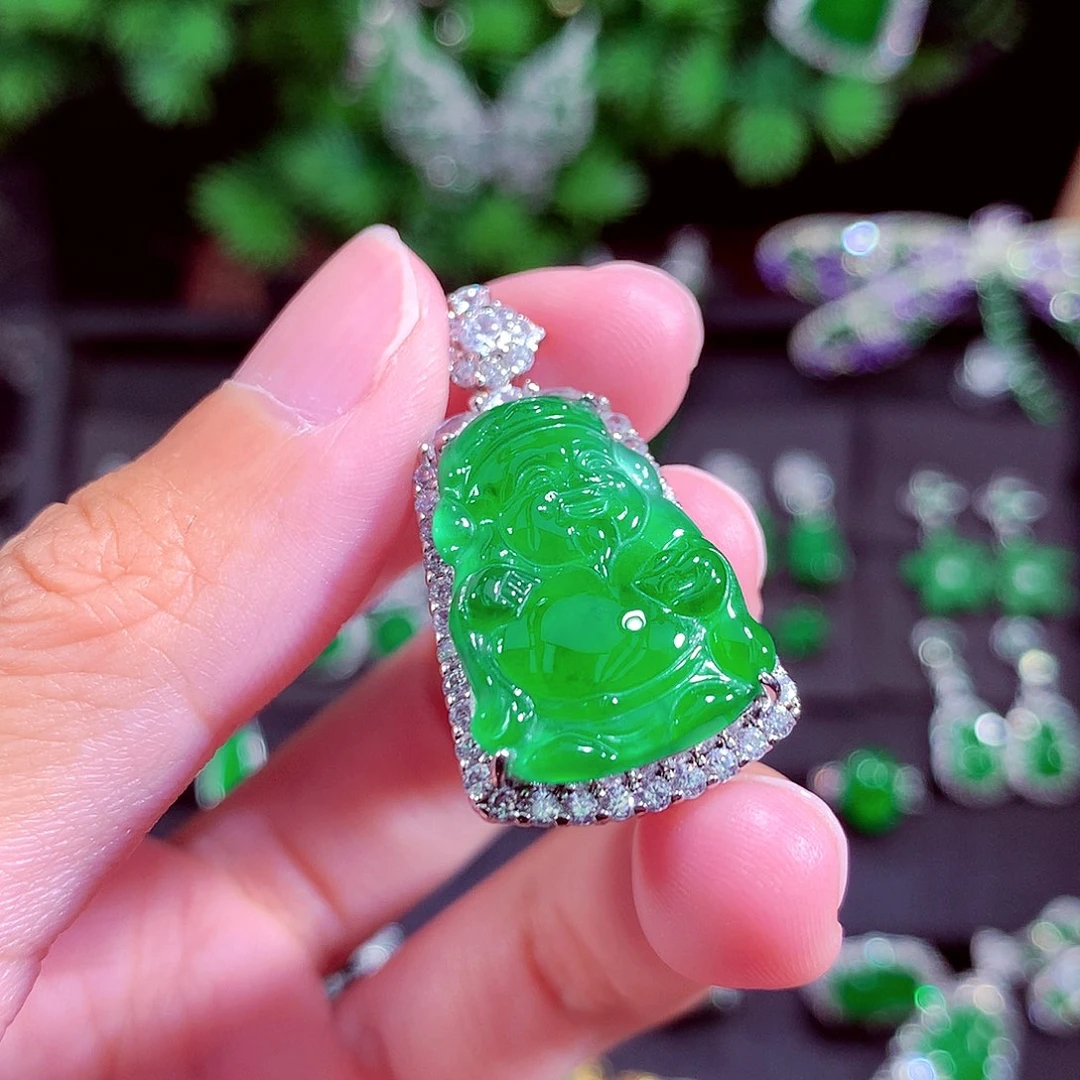 颈饰未镶嵌翡翠天然