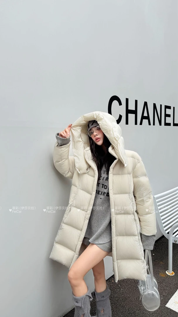 长款带帽休闲时尚羽绒服2025冬款保暖时尚羽绒服