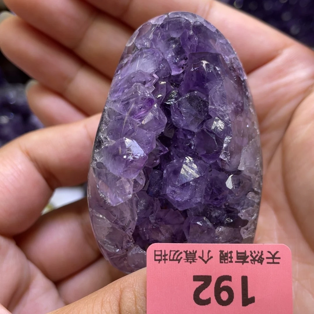 未镶嵌水晶大型摆件（非配饰）