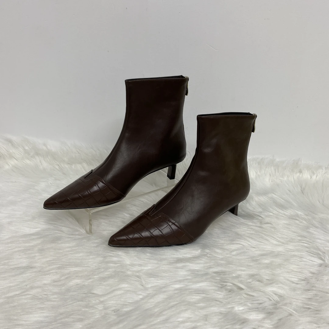 156-55秋冬时尚百搭尖头细跟单里瘦瘦短靴女F